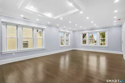 17 Reservoir Avenue, Norwalk, CT 06850 - Photo 9