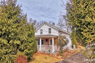 32 Union St, Plymouth, CT 06786 - Photo 1