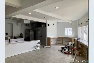 19 Derby Avenue, Derby, CT 06418 - Photo 3