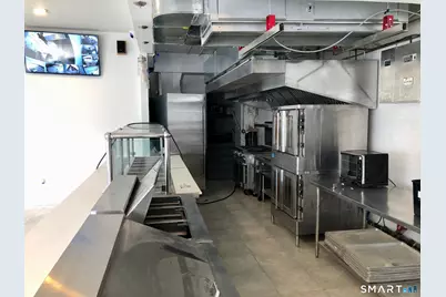 19 Derby Avenue, Derby, CT 06418 - Photo 5