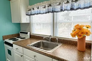 16 North St, Madison, CT 06443 - Photo 9
