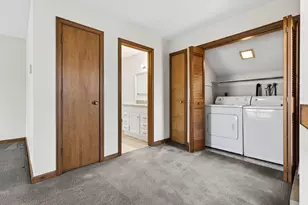 97 W Main St, East Lyme, CT 06357 - Photo 23