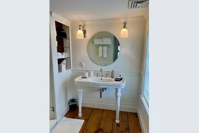 323 Main Street, Old Saybrook, CT 06475 - Photo 13