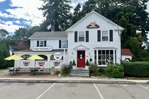 323 Main St, Old Saybrook, CT 06475 - Photo 1