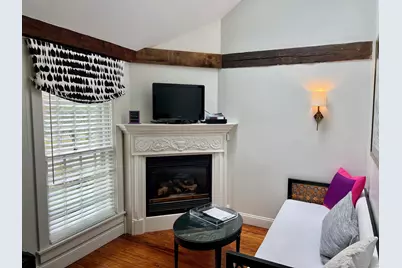 323 Main Street, Old Saybrook, CT 06475 - Photo 21