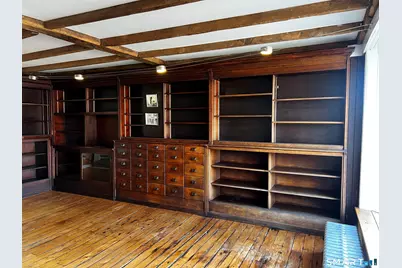 323 Main Street, Old Saybrook, CT 06475 - Photo 35