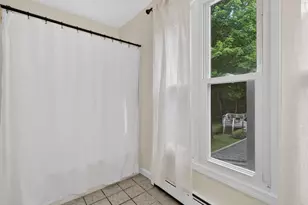 198 Grassy Hill Rd, East Lyme, CT 06333 - Photo 33