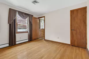 170 Pamela Ave, Groton, CT 06340 - Photo 17