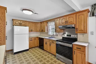 170 Pamela Ave, Groton, CT 06340 - Photo 11