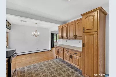 170 Pamela Avenue, Groton, CT 06340 - Photo 9