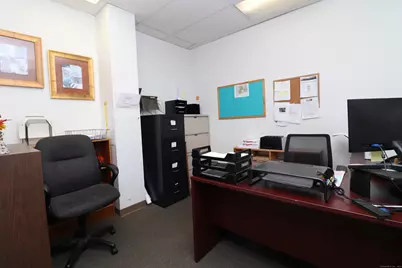 631 Farmington Avenue, Hartford, CT 06105 - Photo 31