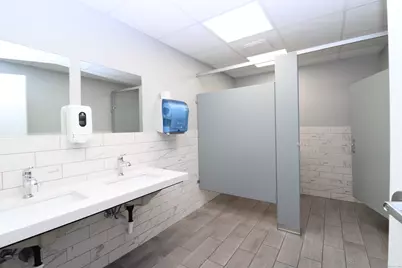 631 Farmington Avenue, Hartford, CT 06105 - Photo 33