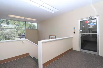 631 Farmington Avenue, Hartford, CT 06105 - Photo 3