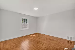 130 Greenfield Ave, Stratford, CT 06614 - Photo 21