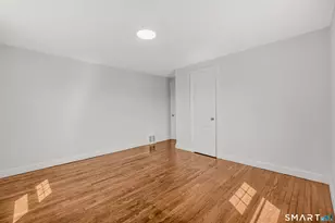 130 Greenfield Ave, Stratford, CT 06614 - Photo 27