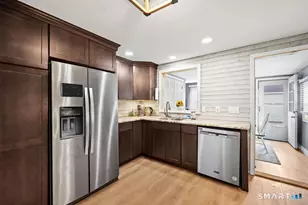 7 Stepney Cir, Rocky Hill, CT 06067 - Photo 7