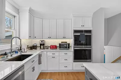 31 Longmeadows Road, Wilton, CT 06897 - Photo 9