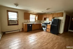 147 Trumbull Ave, Bridgeport, CT 06606 - Photo 13