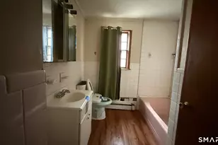 147 Trumbull Ave, Bridgeport, CT 06606 - Photo 11