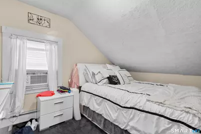 64 Hartford Avenue, Enfield, CT 06082 - Photo 15