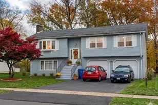 59 Pheasant Ln, East Hartford, CT 06108 - Photo 1