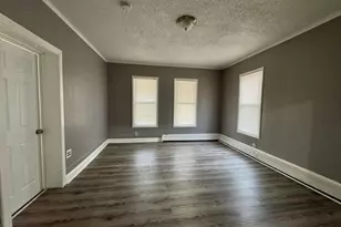 1102 E Main St, Bridgeport, CT 06608 - Photo 9