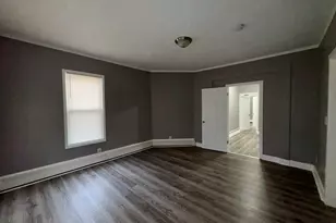 1102 E Main St, Bridgeport, CT 06608 - Photo 11