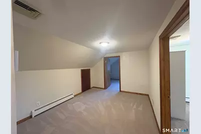 16 Raymond Road, Woodbridge, CT 06525 - Photo 3