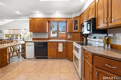 41 Buckland Street, Wolcott, CT 06716 - Photo 11