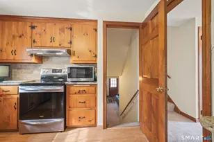 1 Steepleview Dr, East Hampton, CT 06424 - Photo 27