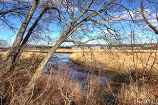 206 Bridgeview Pl, Stratford, CT 06614 - Photo 31