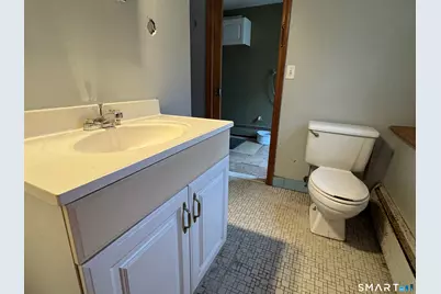 105 Ursini Drive, Hamden, CT 06514 - Photo 33