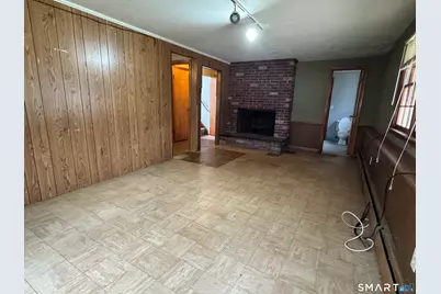 105 Ursini Drive, Hamden, CT 06514 - Photo 31