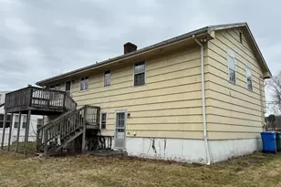 105 Ursini Dr, Hamden, CT 06514 - Photo 5