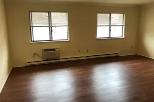 6 Bouton St E, Stamford, CT 06907 - Photo 7