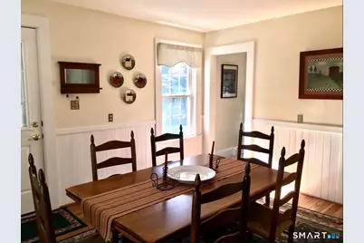 10 Woods Lane, Simsbury, CT 06070 - Photo 7