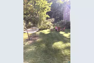 10 Woods Lane, Simsbury, CT 06070 - Photo 23