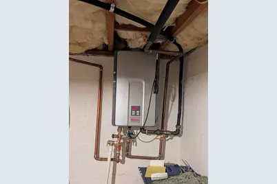 248 Cosey Beach Avenue, East Haven, CT 06512 - Photo 39