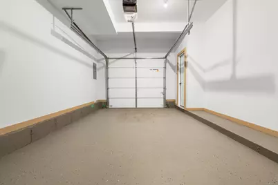 14 Taylor Street #18, Stamford, CT 06902 - Photo 17