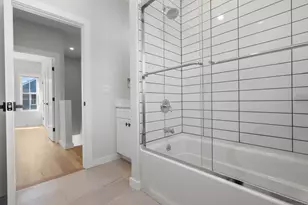 14 Taylor St, Stamford, CT 06902 - Photo 11