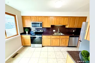 169 Greenwoods Lane #169, East Windsor, CT 06088 - Photo 7