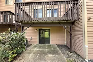 169 Greenwoods Ln, East Windsor, CT 06088 - Photo 5