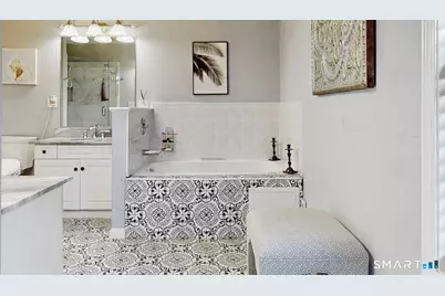 18 Amber Lane, Milford, CT 06460 - Photo 15