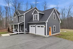 38 Madison Ave, Thompson, CT 06277 - Photo 3