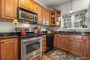 750 Quinnipiac Ave, New Haven, CT 06513 - Photo 3