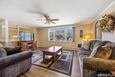 59 Cross Drive, East Hartford, CT 06118 - Photo 5