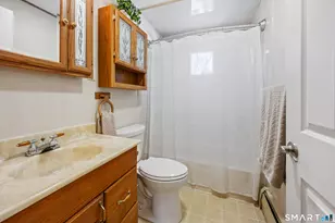 59 Cross Dr, East Hartford, CT 06118 - Photo 15