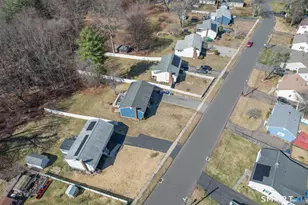 59 Cross Dr, East Hartford, CT 06118 - Photo 37