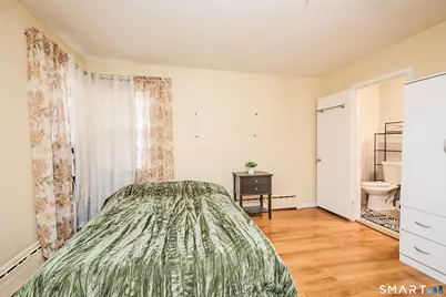 523 West Jackson Avenue, Bridgeport, CT 06604 - Photo 23