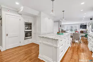 31 Hilltop Dr, Trumbull, CT 06611 - Photo 11